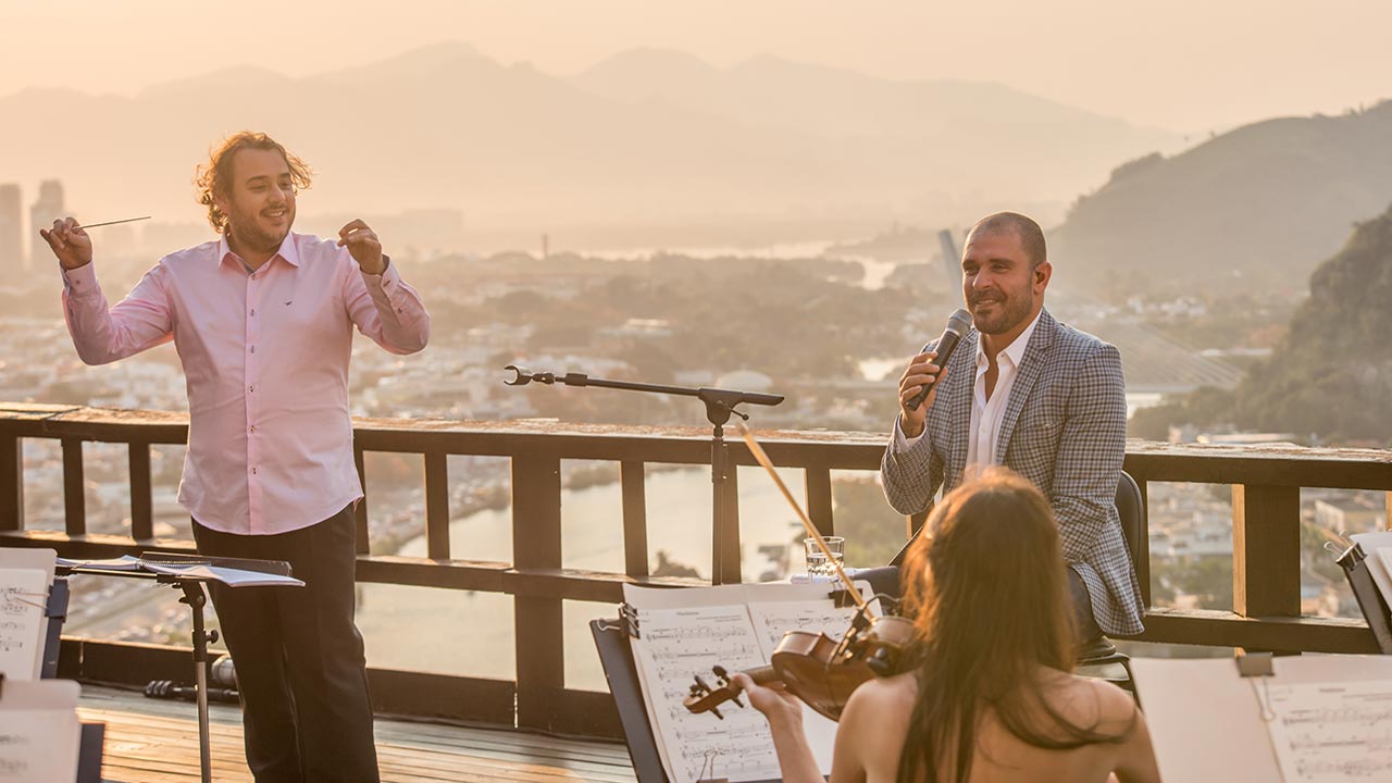 Diogo Nogueira e Orquestra Ouro Preto se unem para muito samba e MPB