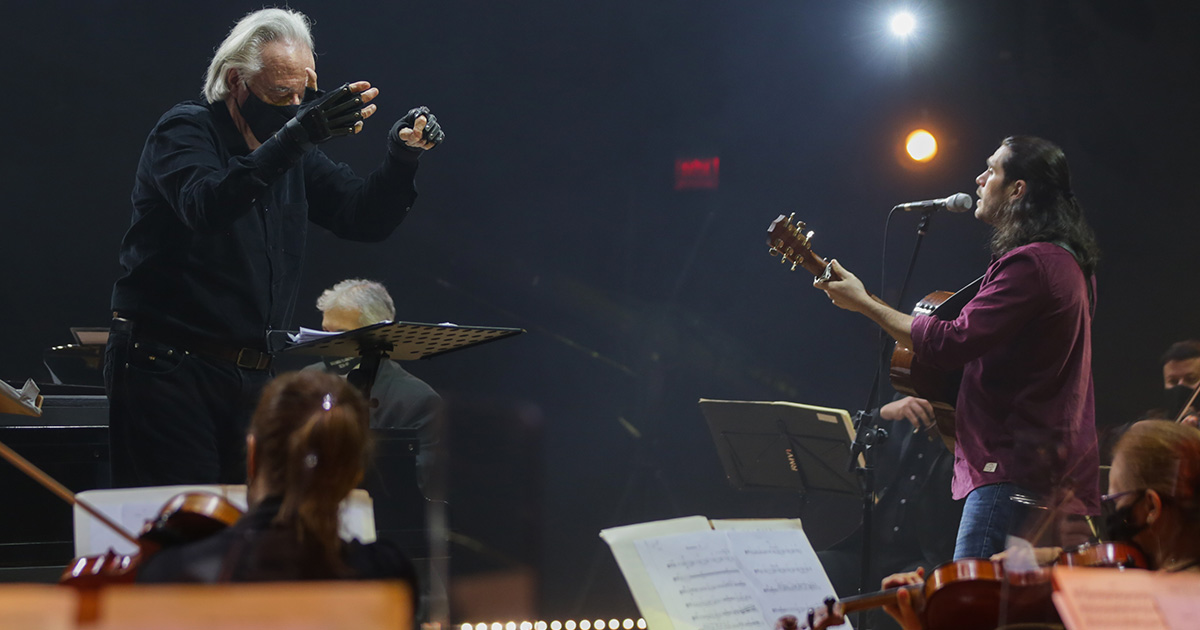 João Carlos Martins e Gabriel Sater se unem em live, após sucesso de concerto