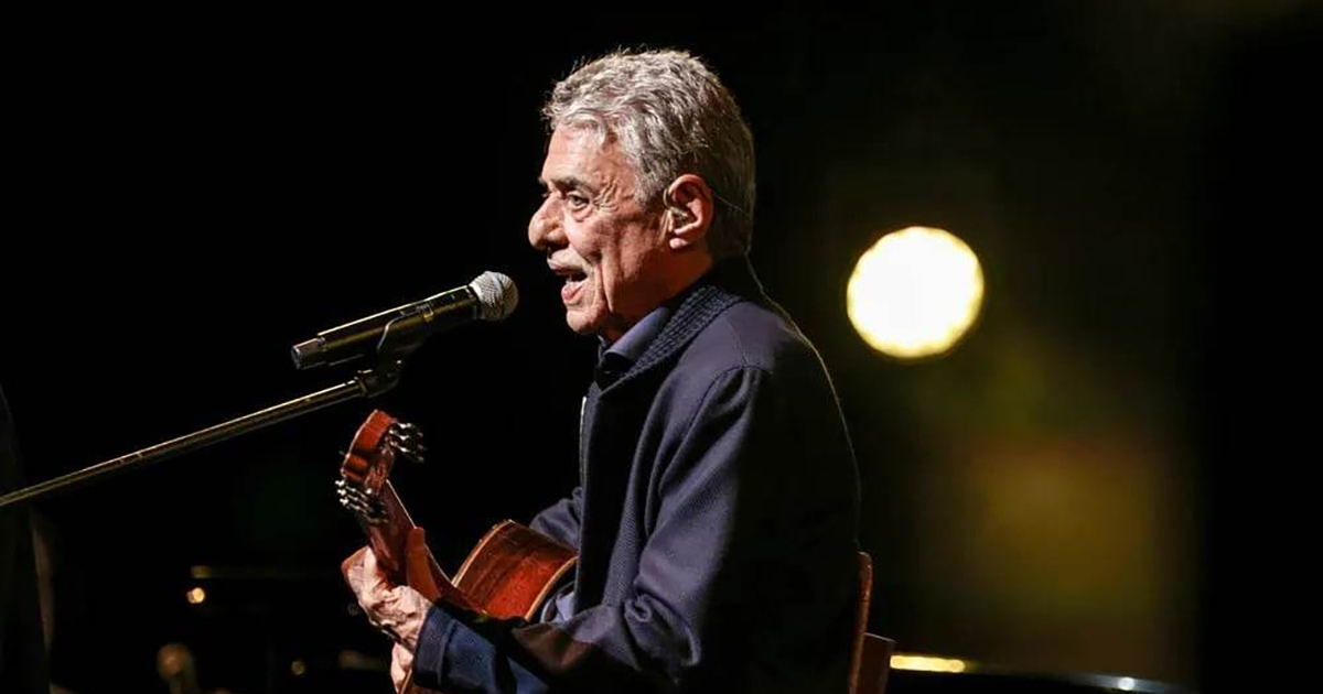 Chico Buarque abre duas datas do show Que Tal Um Samba? em São Paulo