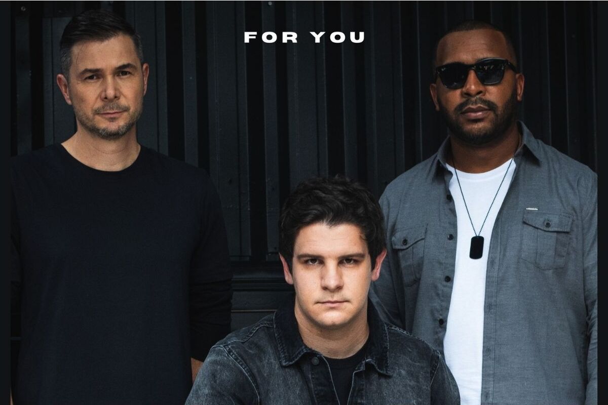 Banda For You: O Novo Som Autêntico do Pop Rock Curitibano